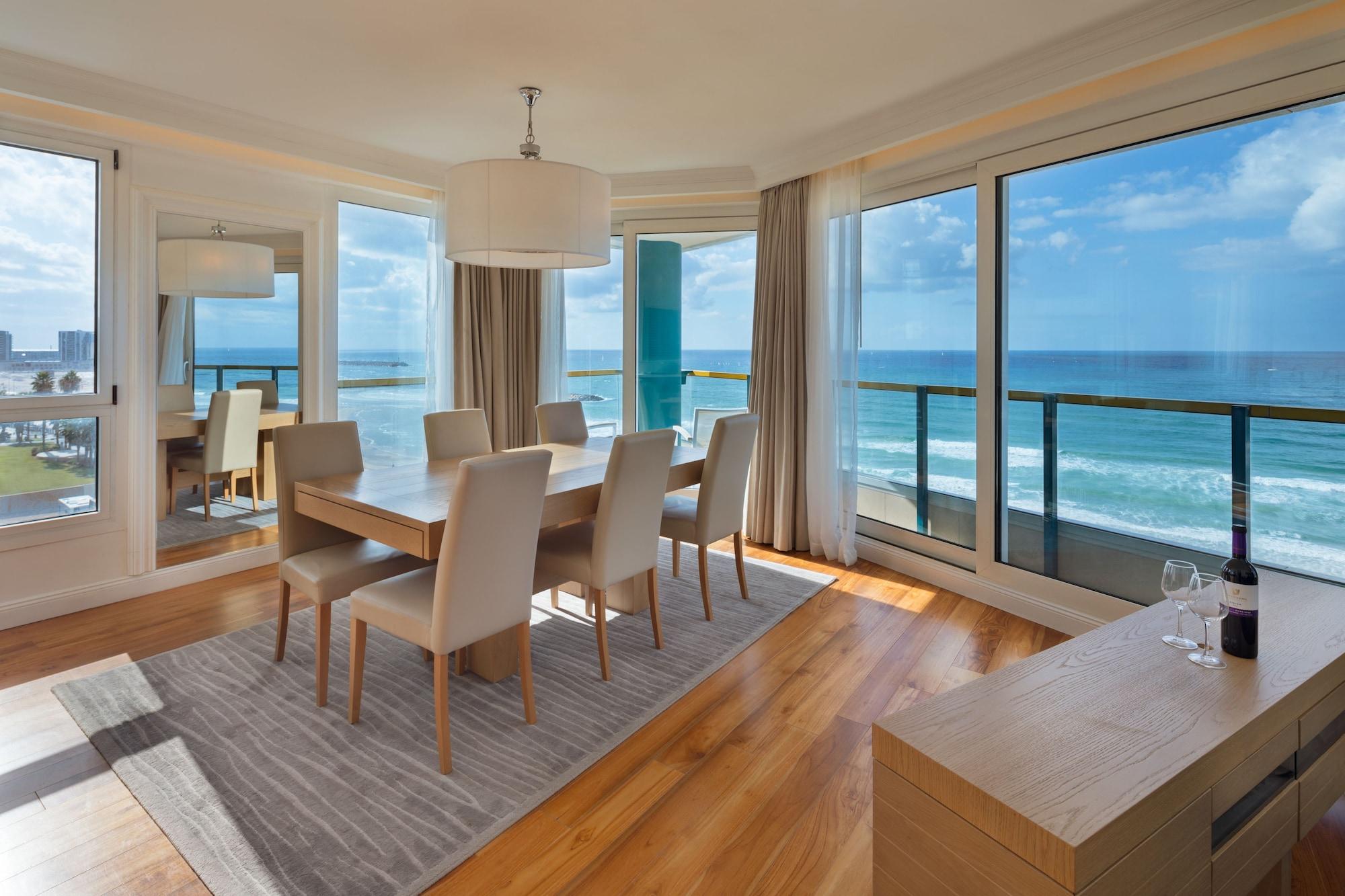 Okeanos Suites Herzliya Hotel by Herbert Samuel Exterior foto