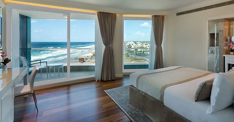 Okeanos Suites Herzliya Hotel by Herbert Samuel Exterior foto