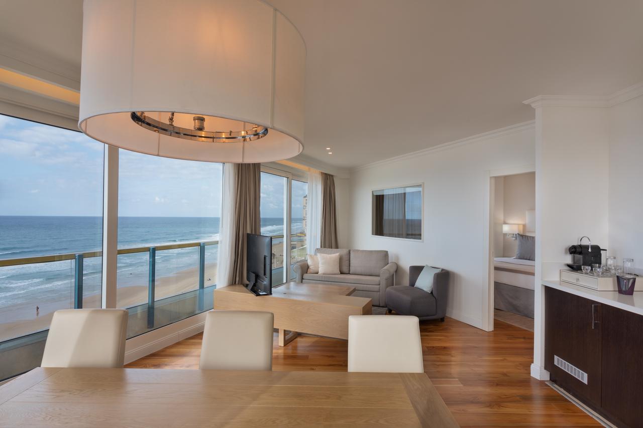 Okeanos Suites Herzliya Hotel by Herbert Samuel Exterior foto